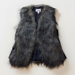 NWT Forever 21 Faux Fur Vest L Silver Gray‎ Black Silver Fox Soviet Chic